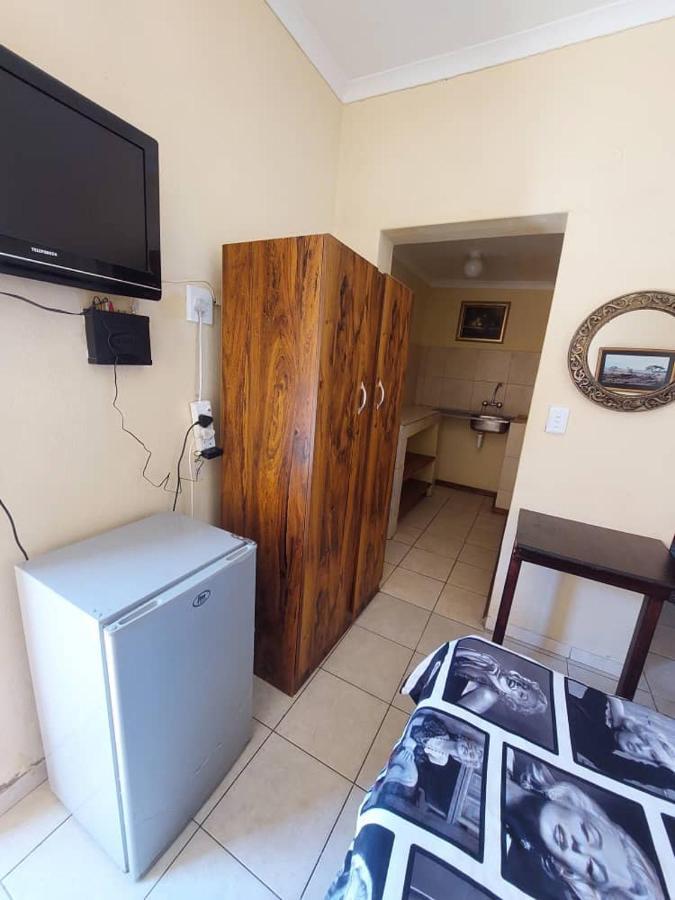 Skippers Backpackers Cc Walvis Bay Luaran gambar